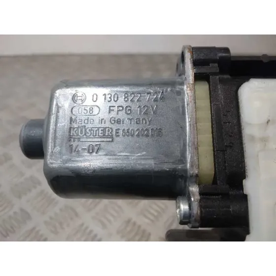 Motor Elevalunas Trasero Derecho para Skoda Octavia Combi (5E5)