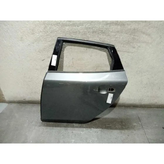 Puerta Trasera Izquierda para Volvo V40