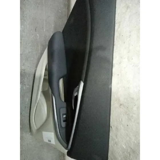 Guarnecido Puerta Trasera Izquierda para Volvo V40