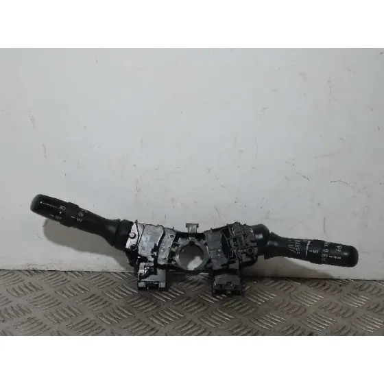 Mando Multifuncion para Toyota Auris