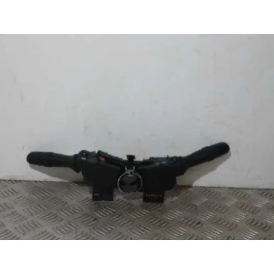 Mando Multifuncion para Toyota Auris