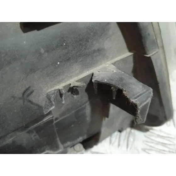 Faro Izquierdo para Audi A4 Avant (8E)