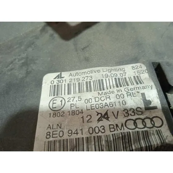 Faro Izquierdo para Audi A4 Avant (8E)