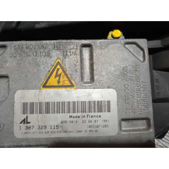 Faro Izquierdo para Audi A4 Avant (8E)