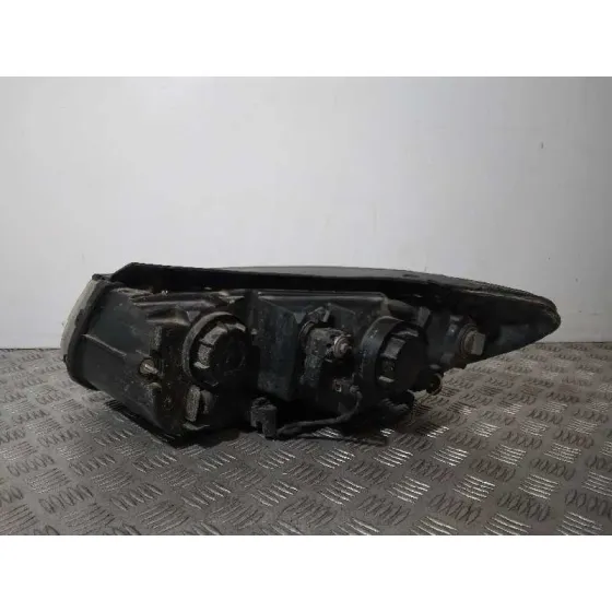 Faro Derecho para Hyundai Santa Fe (Bm)