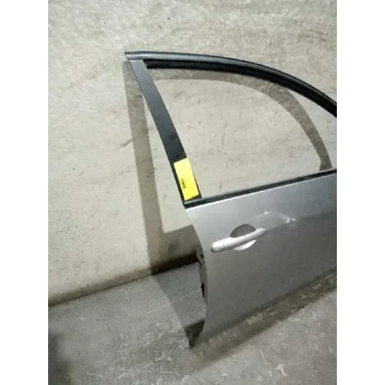 Puerta Delantera Derecha para Nissan Primera Berlina (P12)