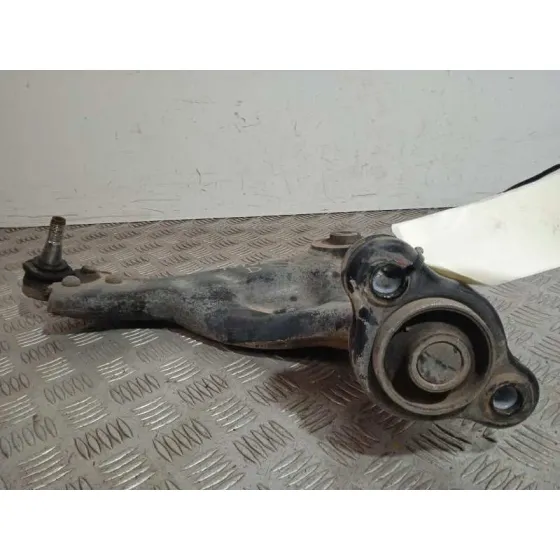 Brazo Suspension Inferior Delantero Derecho para Mercedes-Benz Vito Kasten