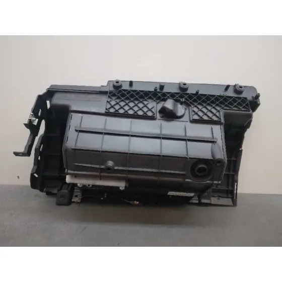 Guantera para Jaguar Xe
