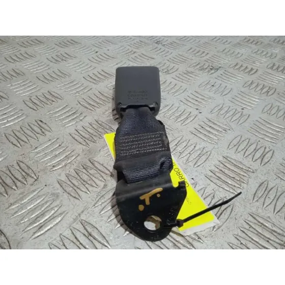 Enganche Cinturon para Toyota Yaris (Ksp9/Scp9/Nlp9)