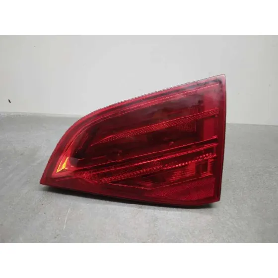 Piloto Trasero Derecho Interior para Audi A4 Avant (8K5) (2008)