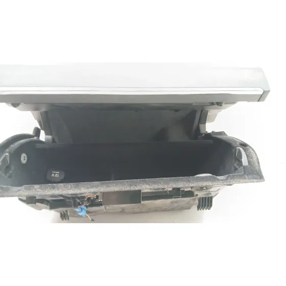 Guantera para Mercedes-Benz Clase C (W204) Berlina
