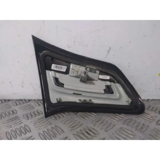 Piloto Trasero Derecho Interior para Citroën C4 Lim.