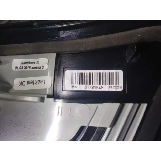 Piloto Trasero Izquierdo Interior para Citroën C4 Lim.
