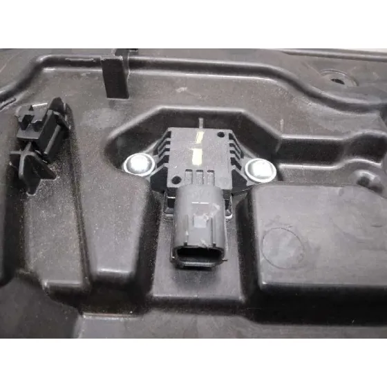 Elevalunas Delantero Derecho para Volvo V40