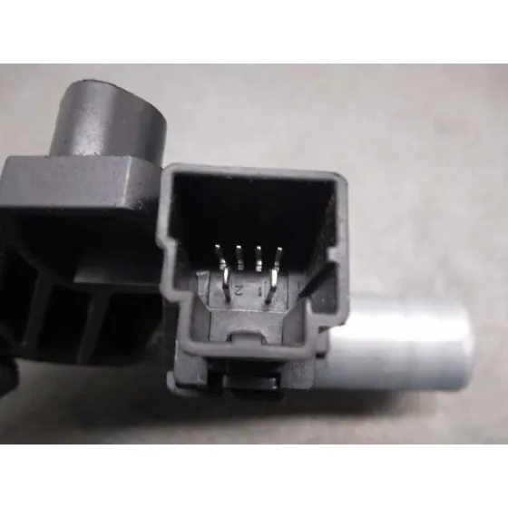 Motor Elevalunas Trasero Derecho para Volvo V40