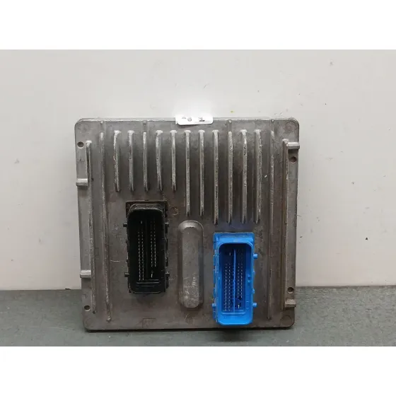 Centralita Motor Uce para Opel Corsa E