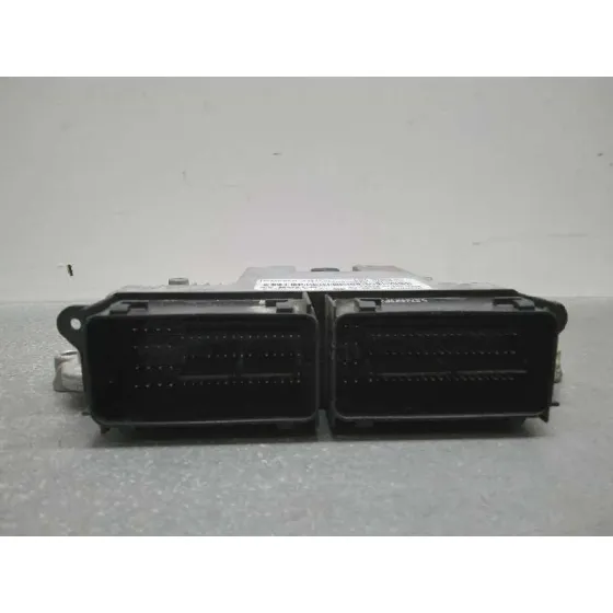 Centralita Motor Uce para Ford Focus Lim.