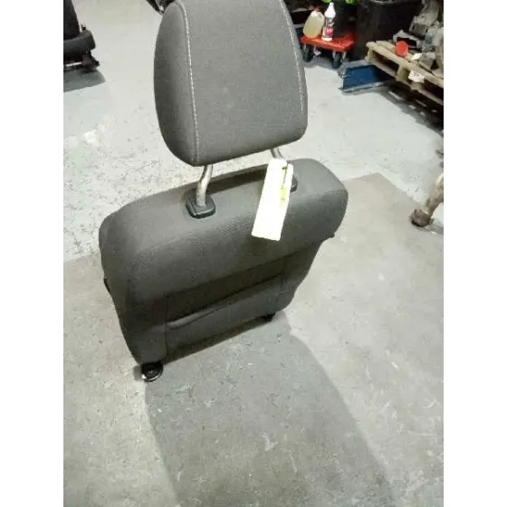 Asiento Delantero Derecho para Ford Focus Lim. (Cb8)