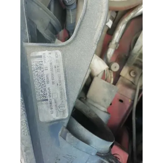 Faro Derecho para Citroën Ds3