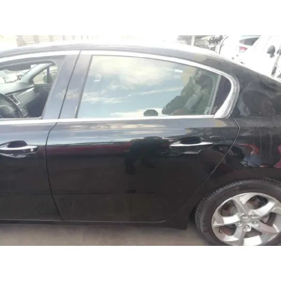 Puerta Trasera Izquierda para Peugeot 508
