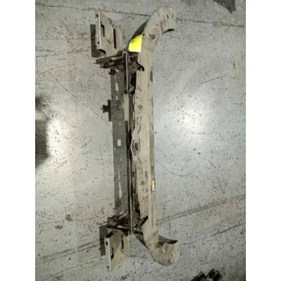 Travesano Superior para Land Rover Evoque