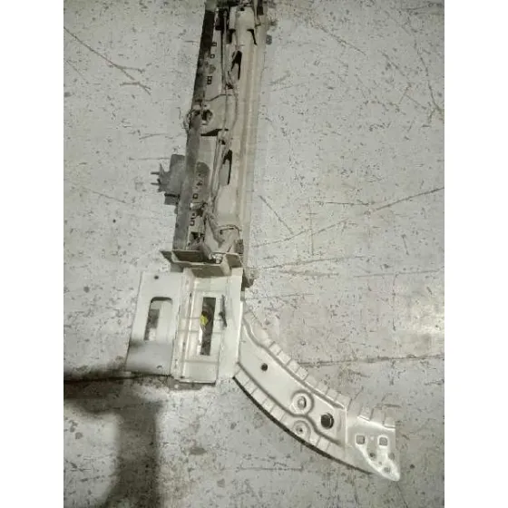 Travesano Superior para Land Rover Evoque