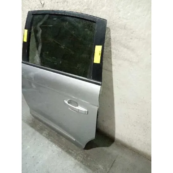 Puerta Trasera Izquierda para Ssangyong Rodius