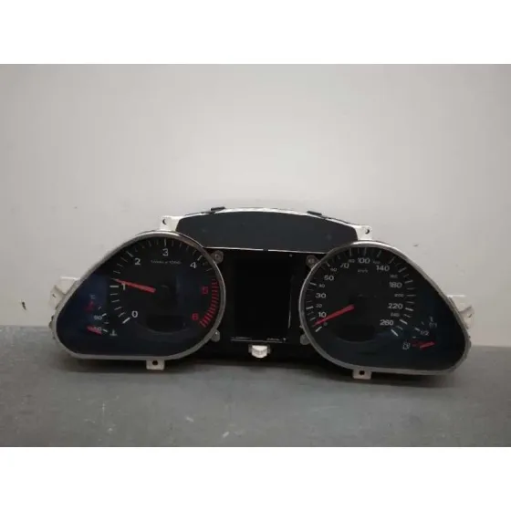 Cuadro Instrumentos para Audi A6 Berlina (4F2)