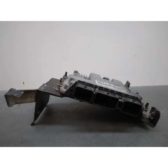 Centralita Motor Uce para Renault Megane Ii Berlina 3P