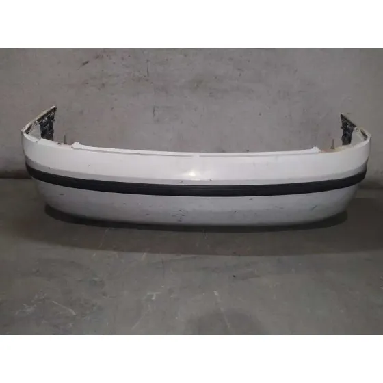 Paragolpes Trasero para Skoda Superb (3U4)
