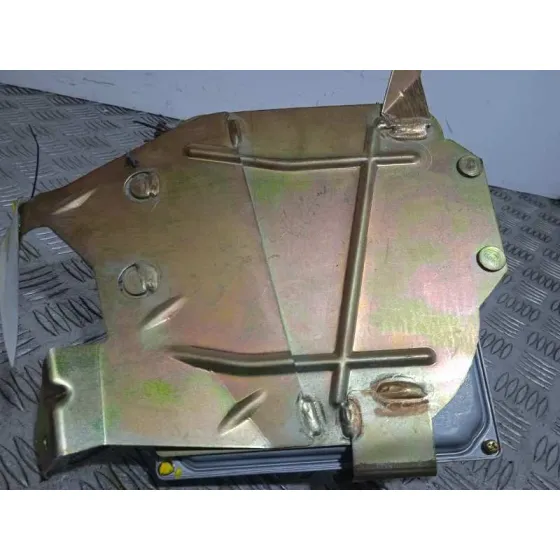 Centralita Motor Uce para Nissan Almera (N16/E)