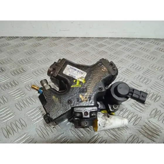 Bomba Inyeccion para Opel Corsa D