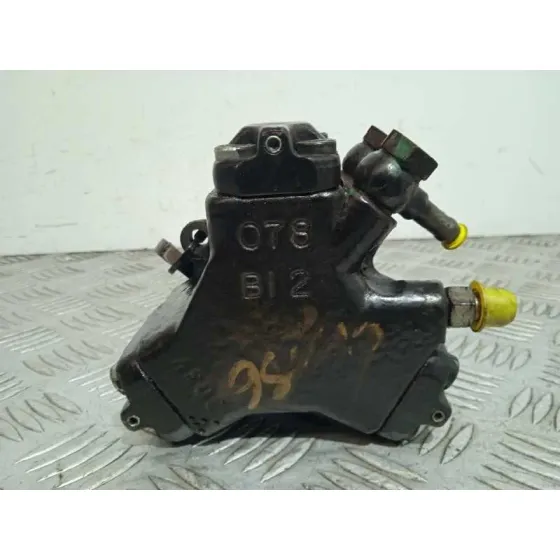 Bomba Inyeccion para Opel Corsa D