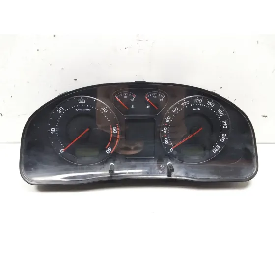 Cuadro Instrumentos para Skoda Superb (3U4)