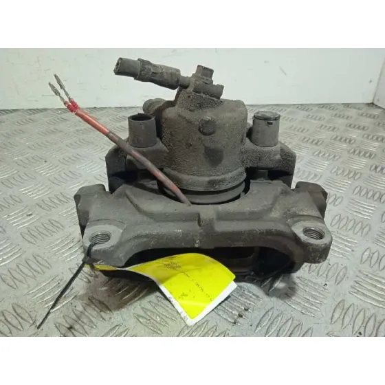 Pinza Freno Delantera Izquierda para Volkswagen Passat Variant (3C5)