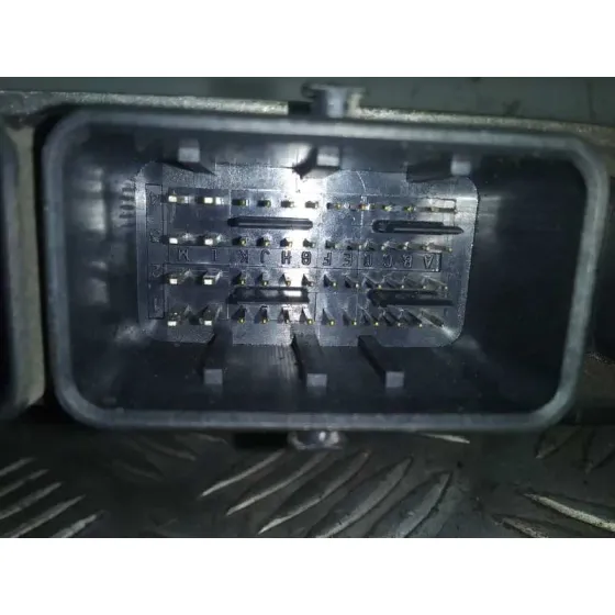 Centralita Motor Uce para Renault Scenic Ii