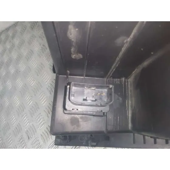 Guantera para Seat Leon (5F1)