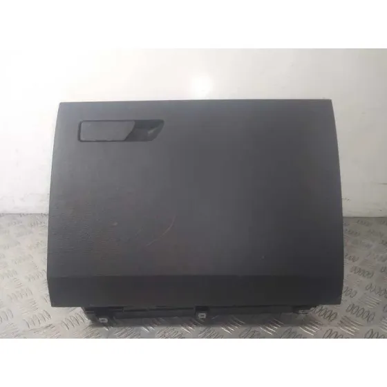 Guantera para Seat Leon (5F1)