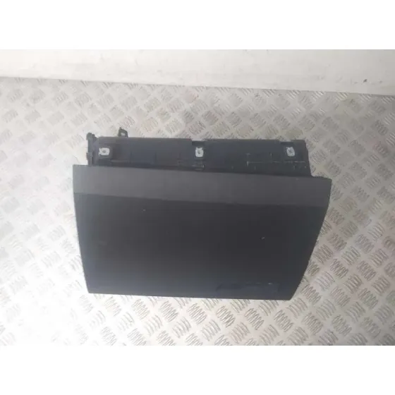 Guantera para Seat Leon (5F1)