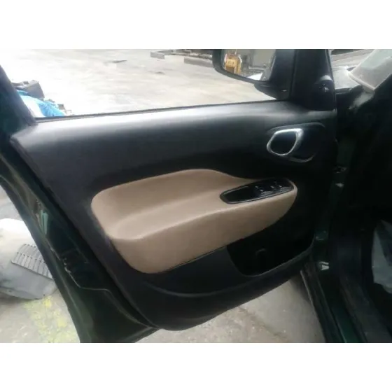 Guarnecido Puerta Delantera Izquierda para Fiat 500 L (330)