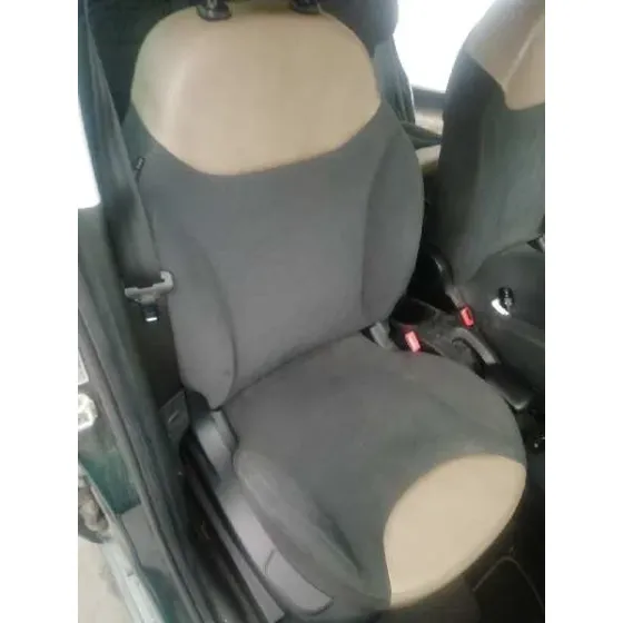 Asiento Delantero Derecho para Fiat 500 L (330)