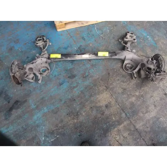 Puente Trasero para Fiat 500 L (330)
