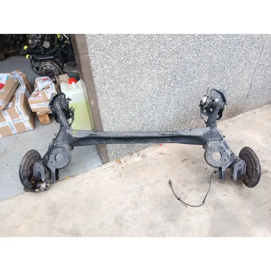Puente Trasero para Fiat 500 L (330)