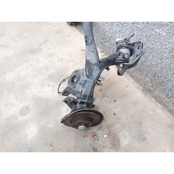 Puente Trasero para Fiat 500 L (330)