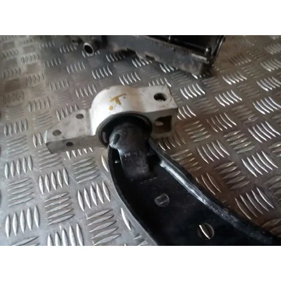 Brazo Suspension Inferior Delantero Izquierdo para Seat Leon (1P1)