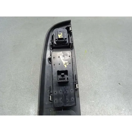 Mando Elevalunas Delantero Izquierdo para Volkswagen Golf V Berlina (1K1)
