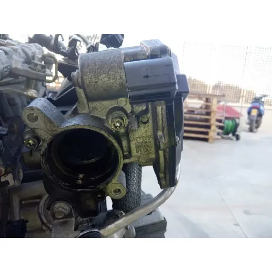Caja Mariposa para Opel Corsa D
