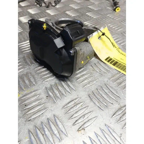 Caja Mariposa para Opel Corsa D