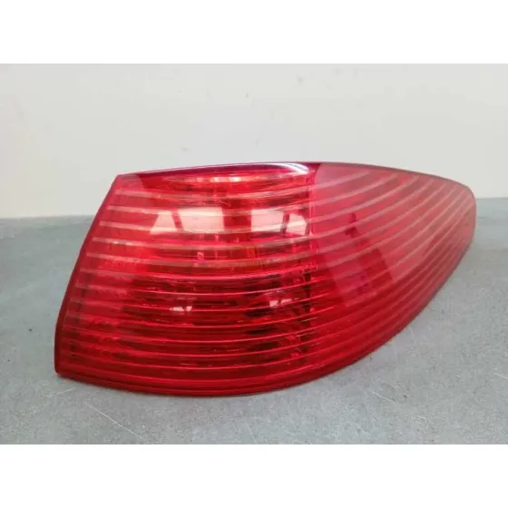 Piloto Trasero Derecho para Peugeot 607 (S2)