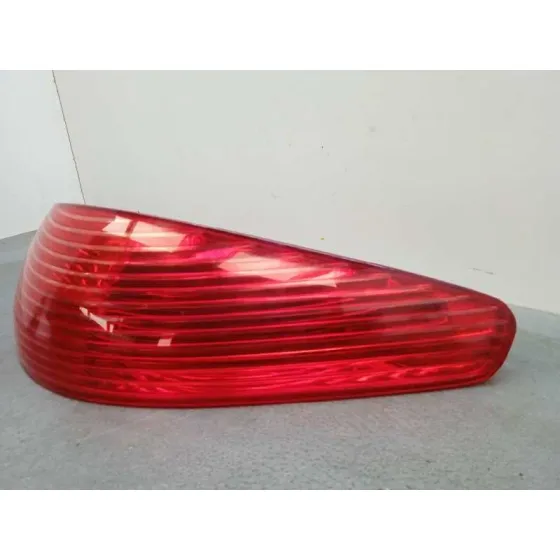 Piloto Trasero Derecho para Peugeot 607 (S2)
